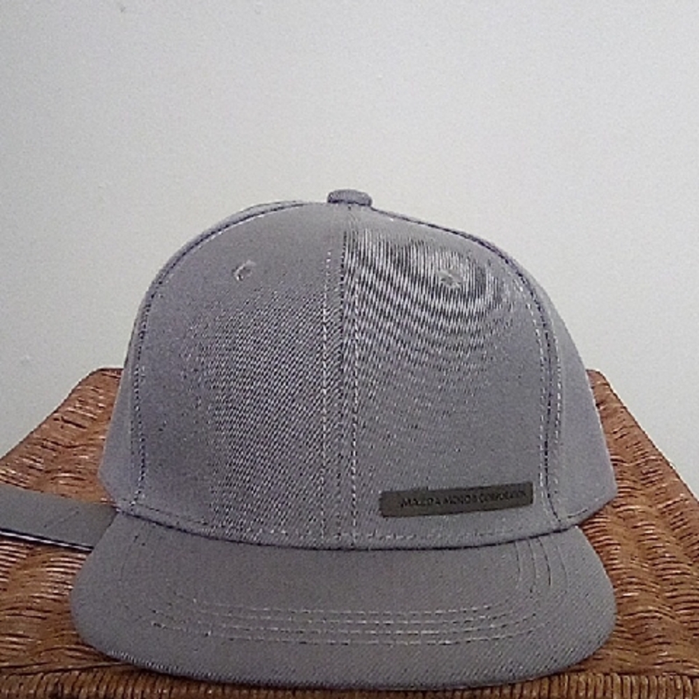 Mazda Collection ESSENCE Cap. NWT. Adjustable Back, Light Gray
